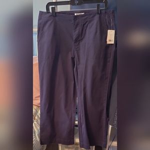 Women's blue capris